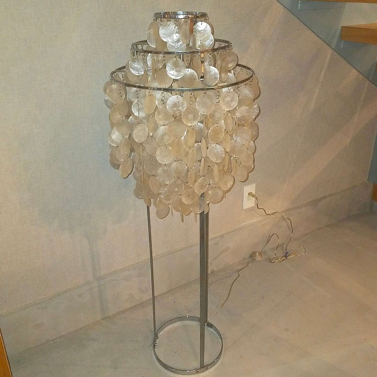 Verner Panton(ヴァーナー・パントン) FUN SHELL(シェル)ランプのご